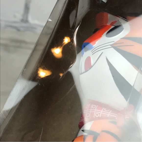 Funko Pop Ad Icons Exclusive Kellogg’s Frosted Flakes Tony The Tiger Figurine - Picture 12 of 12